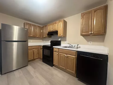37 Alice Dr #125, Concord, NH 03303