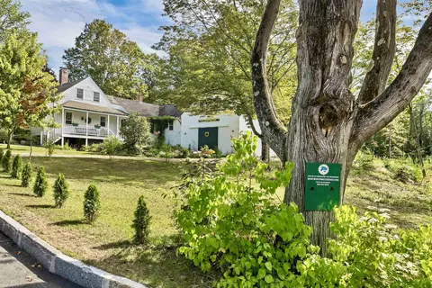 Exterior - 5 Trask Mountain Rd, Wolfeboro, NH 03894 photo 14 of 17