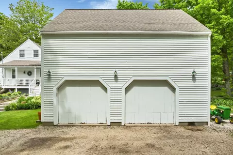 Exterior - 5 Trask Mountain Rd, Wolfeboro, NH 03894 photo 17 of 17