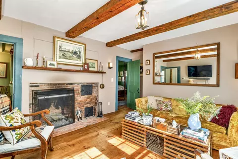 Living - 5 Trask Mountain Rd, Wolfeboro, NH 03894 photo 4 of 4