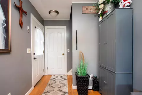 Entry Way - 902 Vermont Route 16, Hardwick, VT 05843 photo 1 of 1