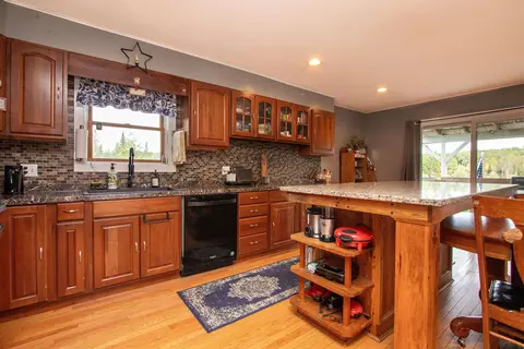 Kitchen - 902 Vermont Route 16, Hardwick, VT 05843 photo 4 of 6