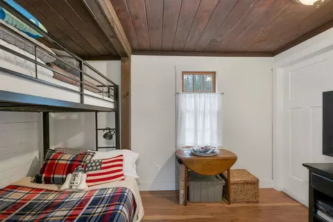 Bedroom - 78 Beach Pond Rd, Wolfeboro, NH 03894 photo 7 of 7