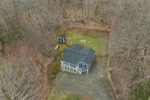 Exterior - 78 Beach Pond Rd, Wolfeboro, NH 03894 photo 3 of 4