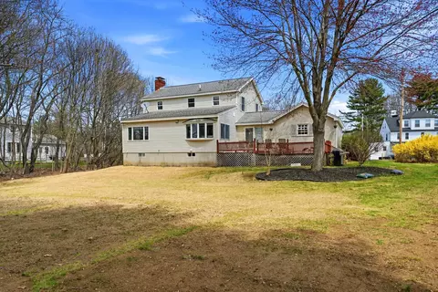 Exterior - 243 Winnacunnet Rd, Hampton, NH 03842 photo 8 of 9