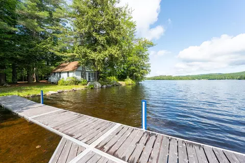 31-33 Sherene Orchard Rd, Meredith, NH 03253