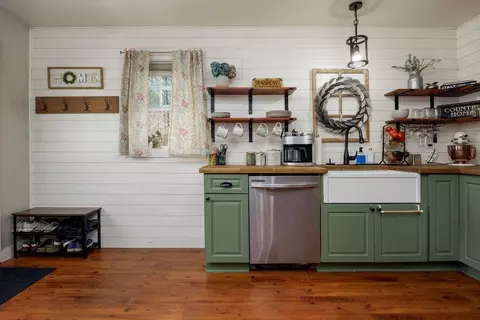 Kitchen - 39 Parsonage Rd, Cornish, NH 03745 photo 3 of 4