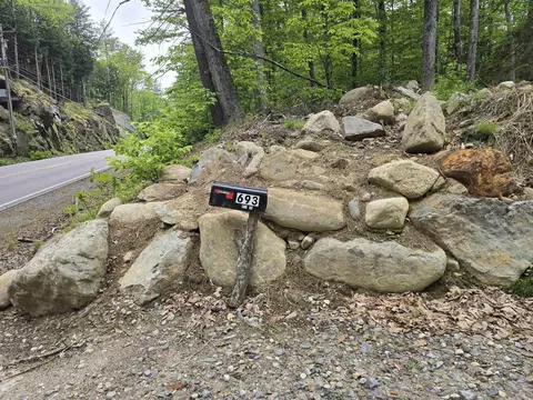 693 Hill Rd, Franklin, NH 03235
