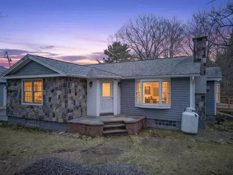 Exterior - 405 N River Rd, Epping, NH 03042 photo 8 of 10