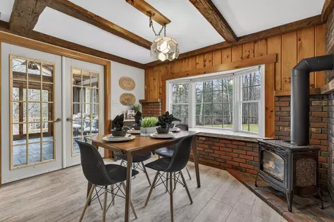 Dining - 405 N River Rd, Epping, NH 03042 photo 1 of 3