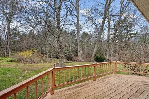 Exterior - 405 N River Rd, Epping, NH 03042 photo 5 of 10