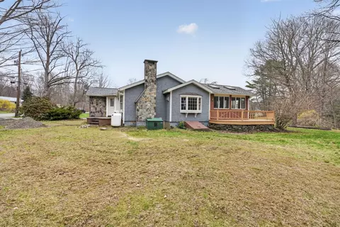 Exterior - 405 N River Rd, Epping, NH 03042 photo 2 of 10