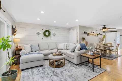 1465 Hooksett Rd #267, Hooksett, NH 03106