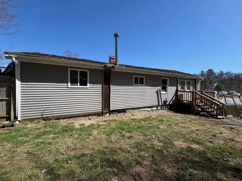 136 River St, Jaffrey, NH 03452