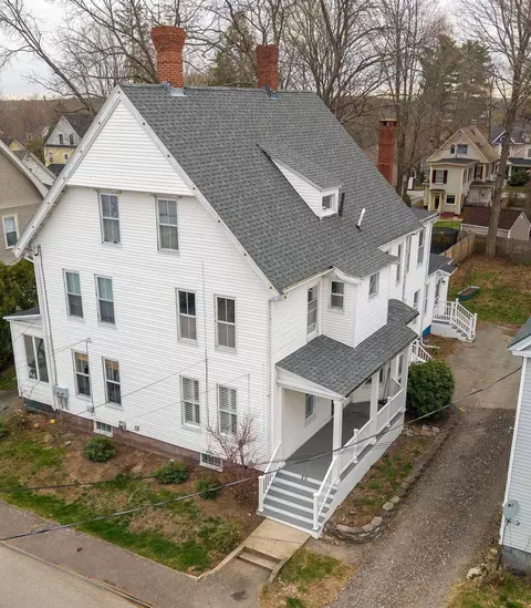 20 Richmond St, Dover, NH 03820