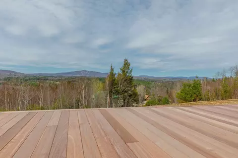 Exterior - 59 Garden Loop Rd, Winhall, VT 05340 photo 3 of 4