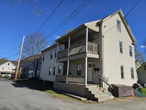 12 Willow Ct, Keene, NH 03431
