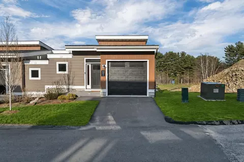 53 Broadview Dr #2, Laconia, NH 03246