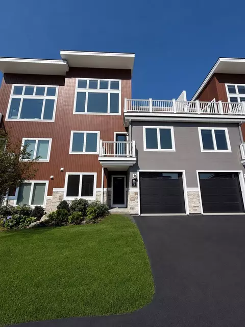 36 Vantage Point Dr #2, Laconia, NH 03246