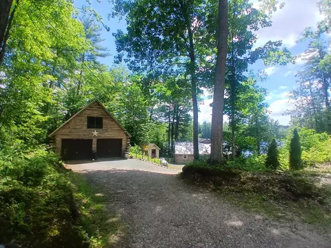 12 Beard Ln, Grafton, NH 03240