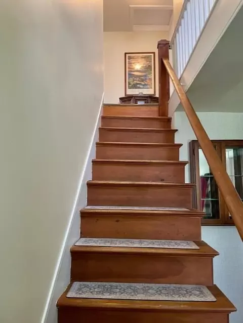 Entry Way - 992 Route 120, Plainfield, NH 03781 photo 2 of 5