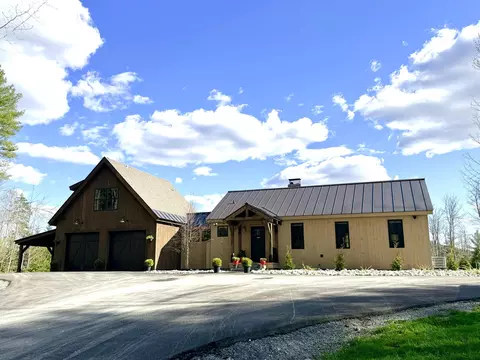 177 Old Tavern Rd, Weston, VT 05161