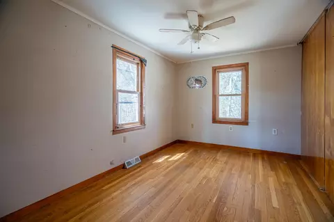 Bedroom - 10 Beacon St, Londonderry, NH 03053 photo 3 of 3