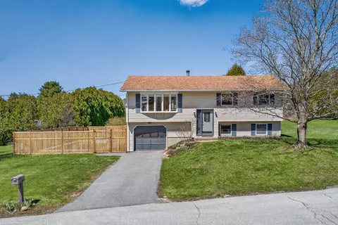 3 Irving Hts, Rutland, VT 05701