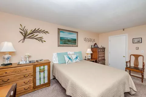 Bedroom - 467 High St #11, Hampton, NH 03842 photo 7 of 8