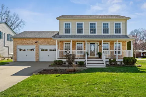 99 James Ave, Burlington, VT 05408