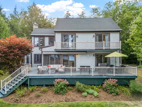 14 Island View Dr, Moultonborough, NH 03254
