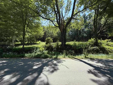 327 South Rd, Bethlehem, NH 03574 photo 41