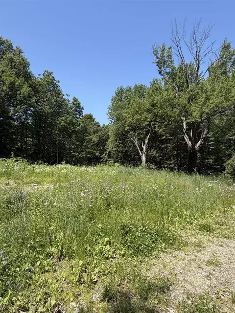 327 South Rd, Bethlehem, NH 03574 photo 11