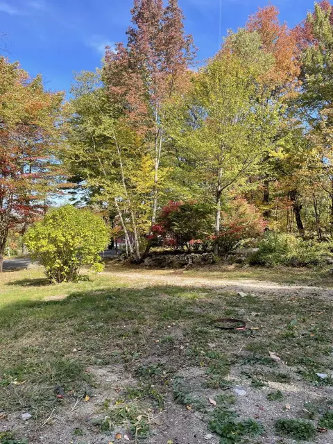 327 South Rd, Bethlehem, NH 03574 photo 21