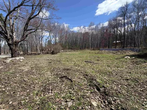 327 South Rd, Bethlehem, NH 03574 photo 34