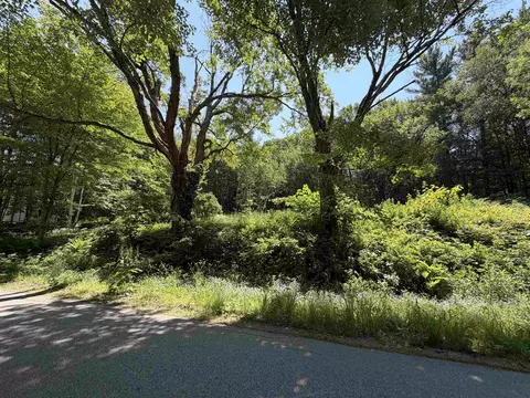 327 South Rd, Bethlehem, NH 03574 photo 42