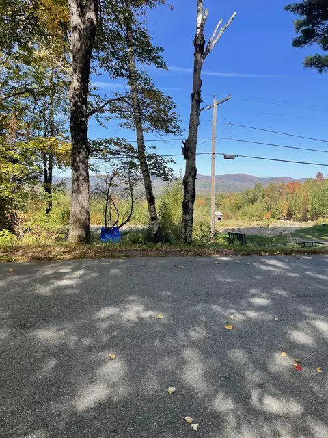 327 South Rd, Bethlehem, NH 03574 photo 18