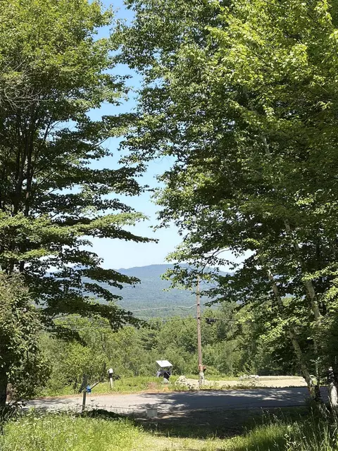 327 South Rd, Bethlehem, NH 03574 photo 14