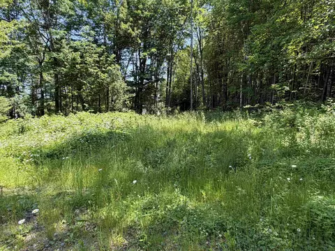 327 South Rd, Bethlehem, NH 03574 photo 9