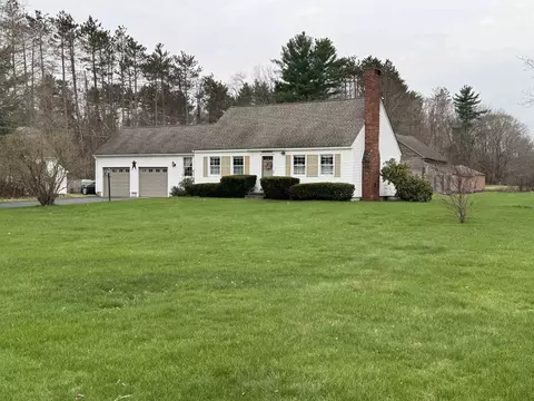 144 Main St, Kingston, NH 03848