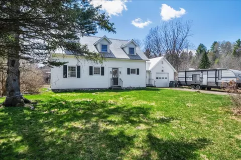 424 Lower Village Rd, Lowell, VT 05847