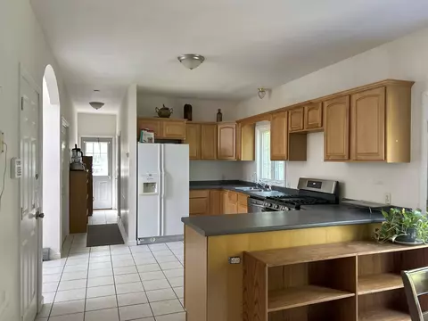 Kitchen - 250 Grapevine Rd, Dunbarton, NH 03046 photo 3 of 5