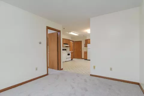Living - 156 Main St, Ludlow, VT 05149 photo 5 of 5