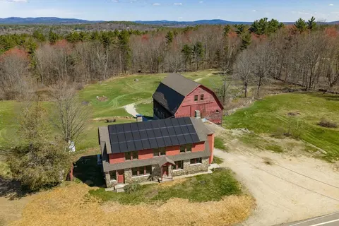 393 High St, Candia, NH 03034