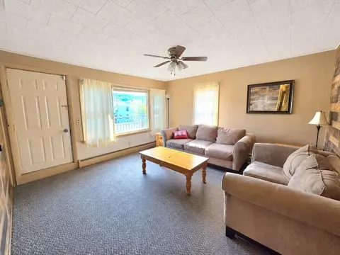 Living - 255 Wight St, Berlin, NH 03570 photo 1 of 3