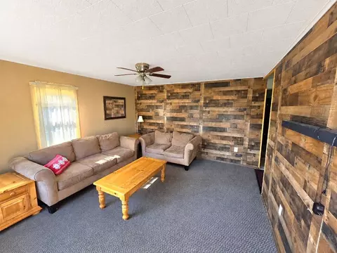 Living - 255 Wight St, Berlin, NH 03570 photo 2 of 3