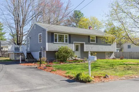 8 Kathy Dr, Nashua, NH 03062