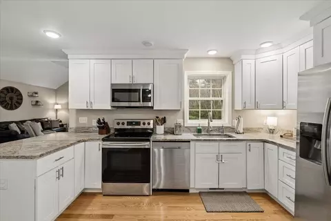 Kitchen - 63 Chester Tpke, Hooksett, NH 03106 photo 2 of 2