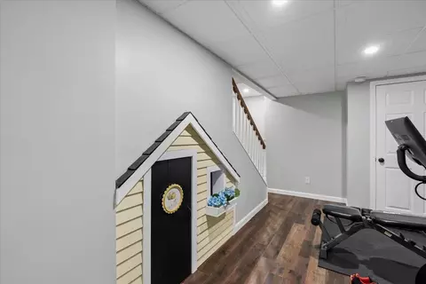 Entry Way - 63 Chester Tpke, Hooksett, NH 03106 photo 4 of 4
