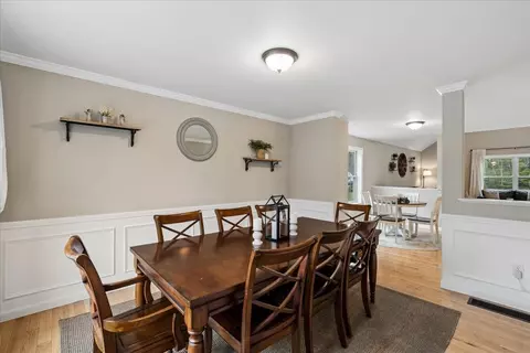 Dining - 63 Chester Tpke, Hooksett, NH 03106 photo 4 of 4